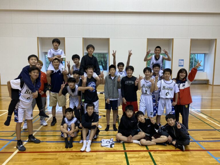 BANDE 様　バスケリバーシブルウェア　オーダー事例