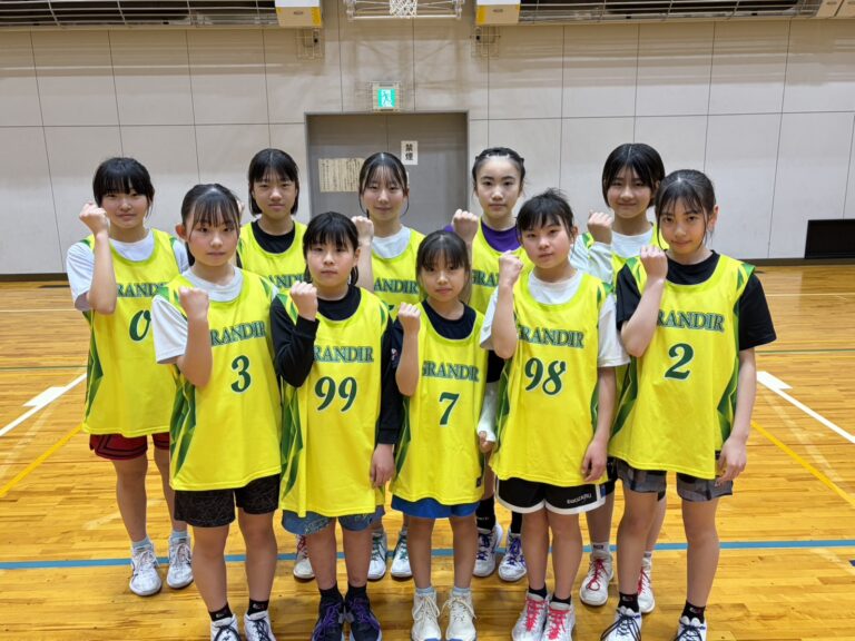 GRANDIR様　バスケリバーシブルウェア　オーダー事例